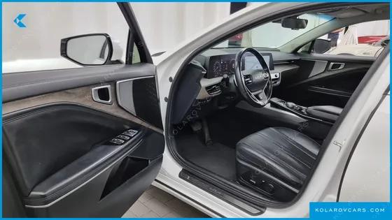 KIA K8 2.5 GASOLINE 2WD