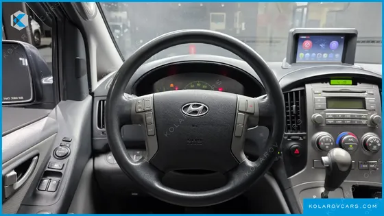 HYUNDAI STAREX 12-SEATER WAGON