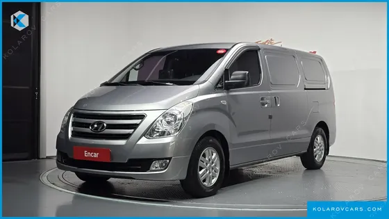 HYUNDAI STAREX 3-SEATER VAN