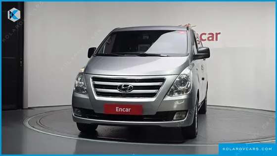HYUNDAI STAREX 3-SEATER VAN