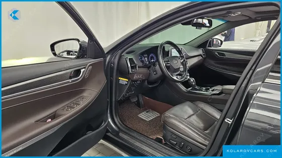 HYUNDAI GRANDEUR EXCLUSIVE