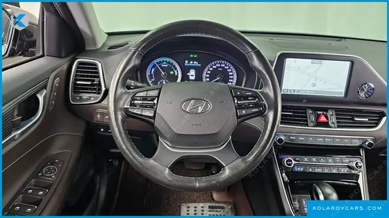 HYUNDAI GRANDEUR EXCLUSIVE