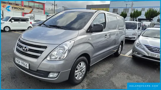 HYUNDAI STAREX 3-SEATER VAN