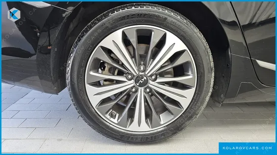 KIA K8 3.5 GASOLINE 2WD
