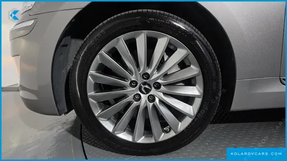 HYUNDAI EQUUS VS500