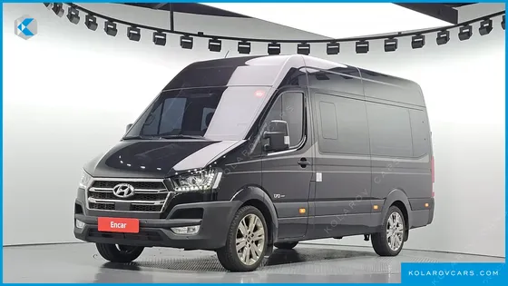 HYUNDAI SOLATI 15-SEATER