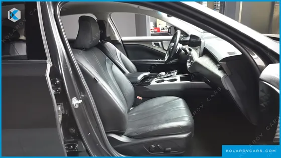 KIA K8 2.5 GASOLINE 2WD