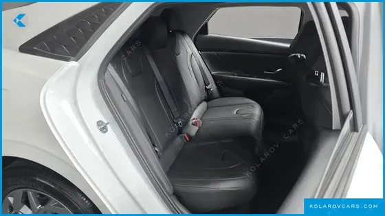 HYUNDAI ELANTRA (AVANTE) SMART