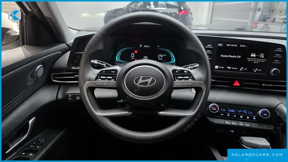 HYUNDAI ELANTRA (AVANTE) SMART