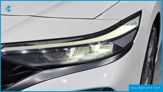 HYUNDAI ELANTRA (AVANTE) SMART