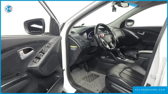 HYUNDAI TUCSON DIESEL(E-VGT) 2WD