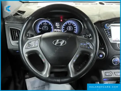 HYUNDAI TUCSON DIESEL(E-VGT) 2WD