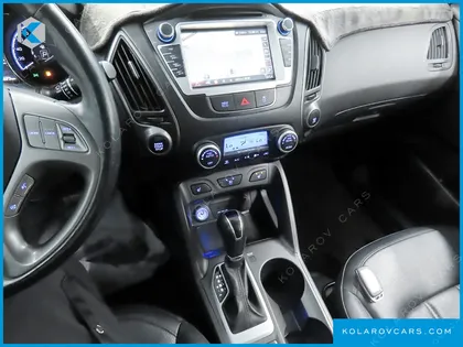 HYUNDAI TUCSON DIESEL(E-VGT) 2WD