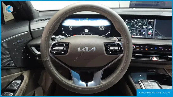 KIA K8 2.5 GASOLINE 2WD