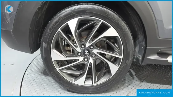 HYUNDAI TUCSON DIESEL 1.6 2WD