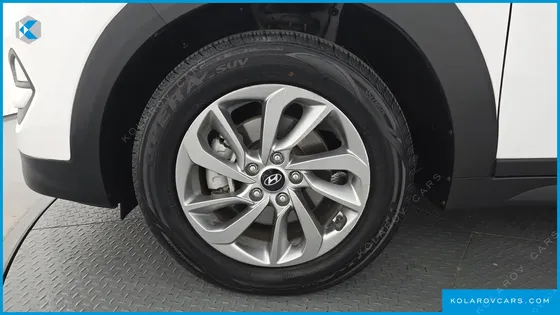 HYUNDAI TUCSON DIESEL 1.7 2WD