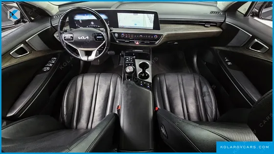KIA K8 2.5 GASOLINE 2WD