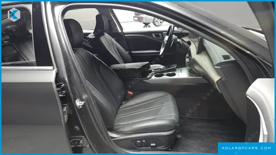 KIA K8 2.5 GASOLINE 2WD