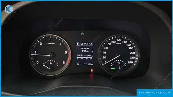 HYUNDAI TUCSON DIESEL 2.0 2WD