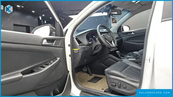 HYUNDAI TUCSON DIESEL 2.0 2WD