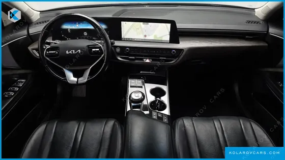 KIA K8 2.5 GASOLINE 2WD