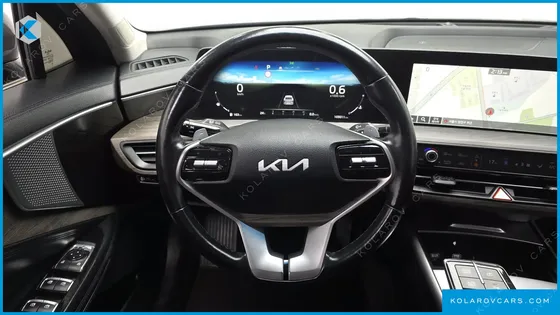 KIA K8 2.5 GASOLINE 2WD