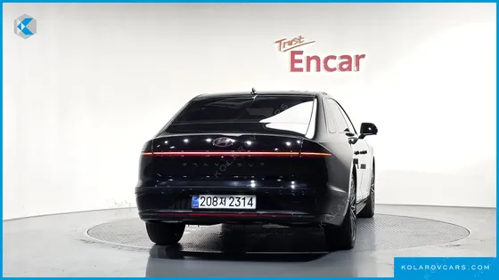HYUNDAI GRANDEUR CALLIGRAPHY
