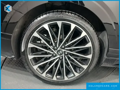 HYUNDAI GRANDEUR CALLIGRAPHY