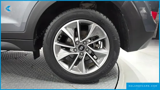 HYUNDAI TUCSON DIESEL 2.0 4WD