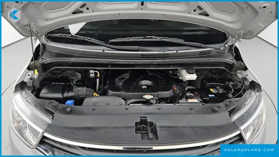 HYUNDAI STAREX VAN 3-SEATER