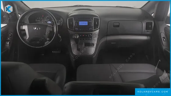 HYUNDAI STAREX VAN 3-SEATER