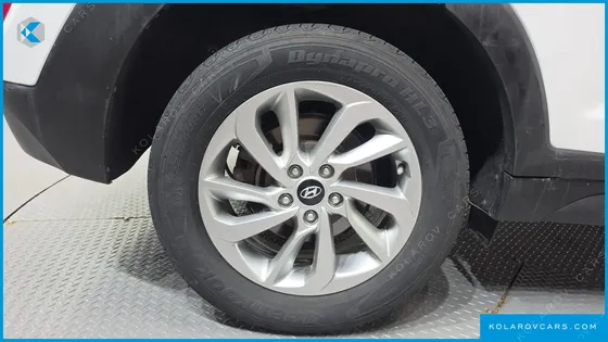 HYUNDAI TUCSON DIESEL 1.7 2WD