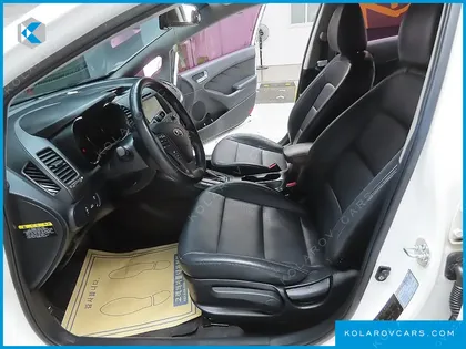 KIA K3 PRESTIGE