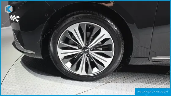 KIA K8 SIGNATURE