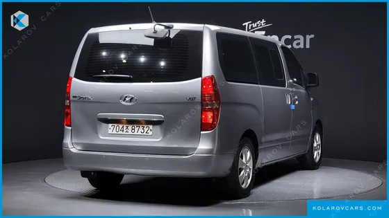 HYUNDAI STAREX WAGON 12-SEATER