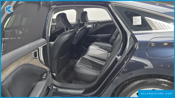 KIA K8 2.5 GASOLINE 2WD