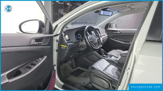 HYUNDAI TUCSON DIESEL 2.0 2WD