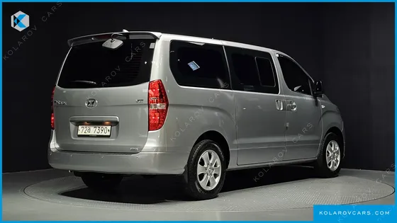 HYUNDAI STAREX 4WD WAGON 11-SEATER