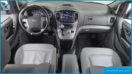 HYUNDAI STAREX 4WD WAGON 11-SEATER