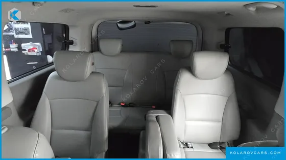 HYUNDAI STAREX 4WD WAGON 11-SEATER