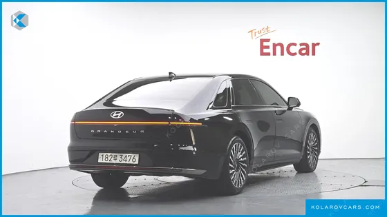 HYUNDAI GRANDEUR CALLIGRAPHY