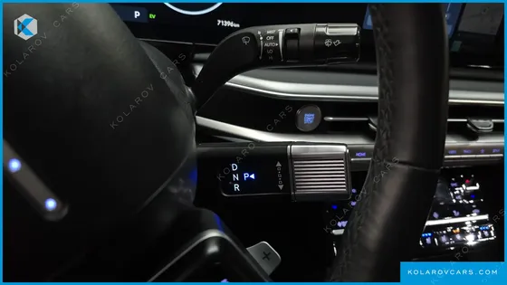 HYUNDAI GRANDEUR PREMIUM