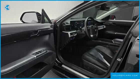 HYUNDAI GRANDEUR PREMIUM