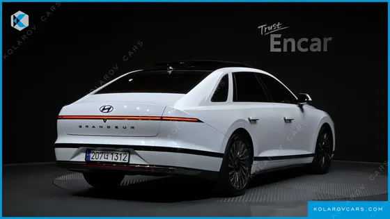 HYUNDAI GRANDEUR CALLIGRAPHY