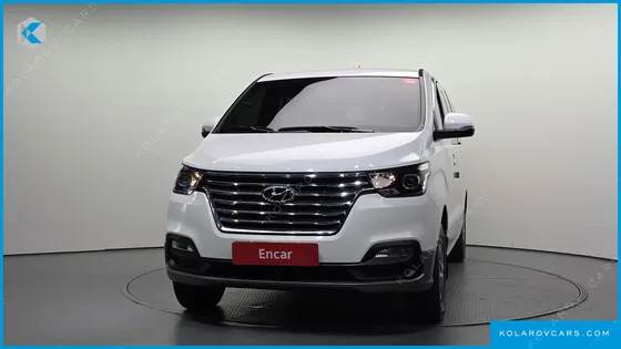HYUNDAI STAREX 4WD URBAN 9-SEATER