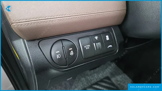 HYUNDAI STAREX 4WD URBAN 9-SEATER