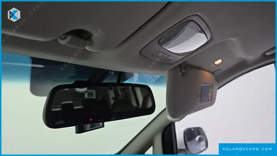 HYUNDAI STAREX 4WD URBAN 9-SEATER