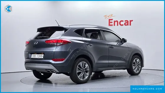 HYUNDAI TUCSON DIESEL 2.0 2WD