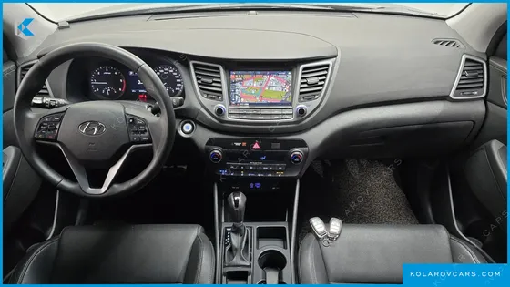 HYUNDAI TUCSON DIESEL 2.0 2WD