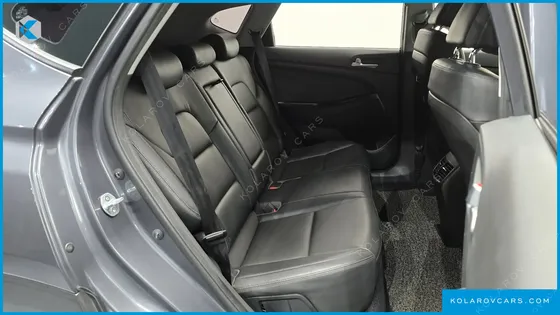 HYUNDAI TUCSON DIESEL 2.0 2WD